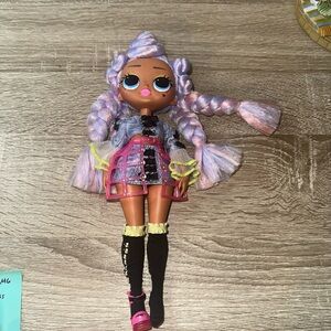 MGA LOL Surprise! OMG Dance Dance Dance Miss Royale Doll w/ Outfit 1 shoe